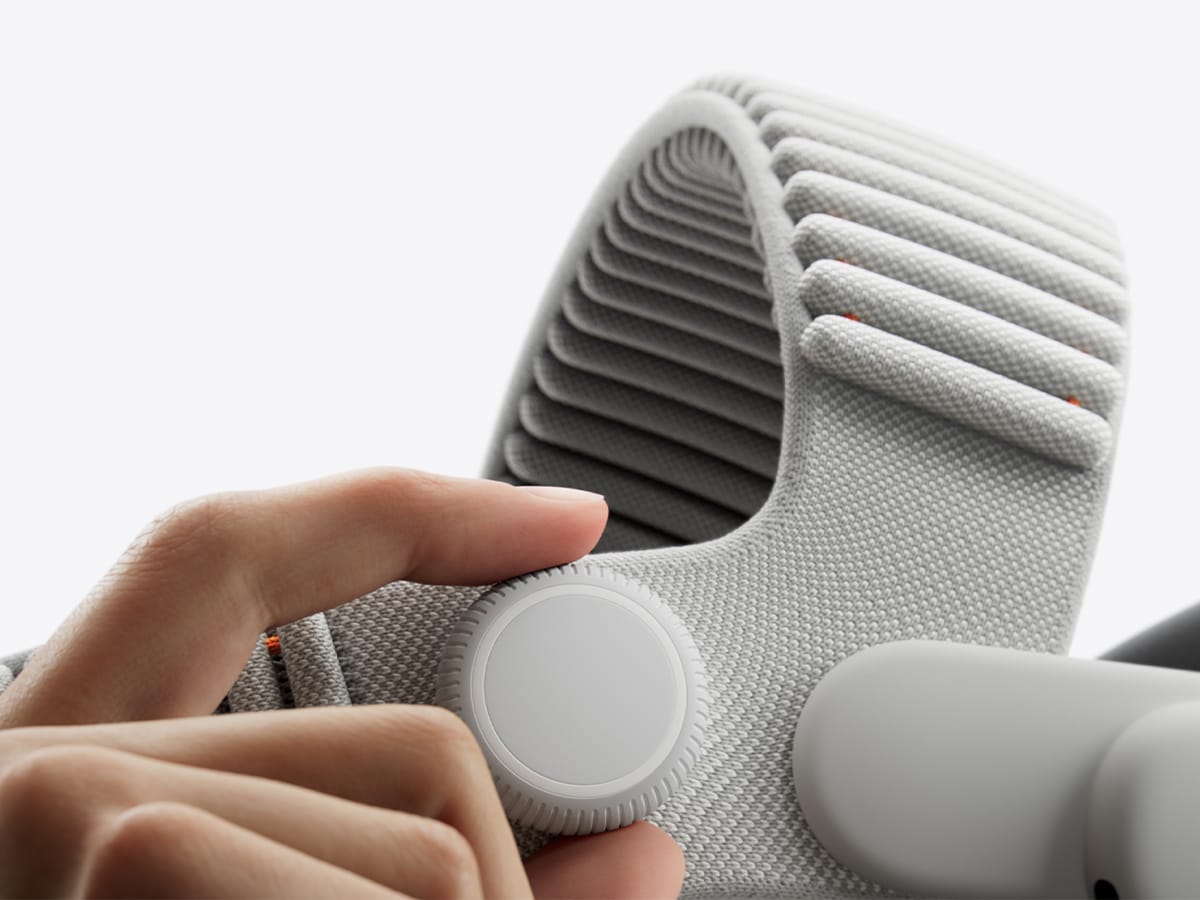 Apple vision pro scroll wheel