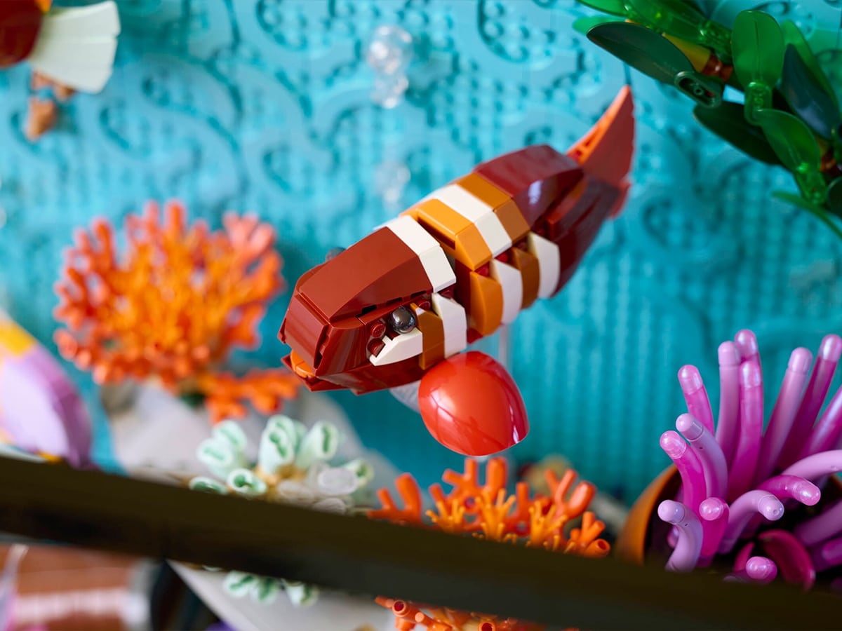 Lego tropical aquarium fish