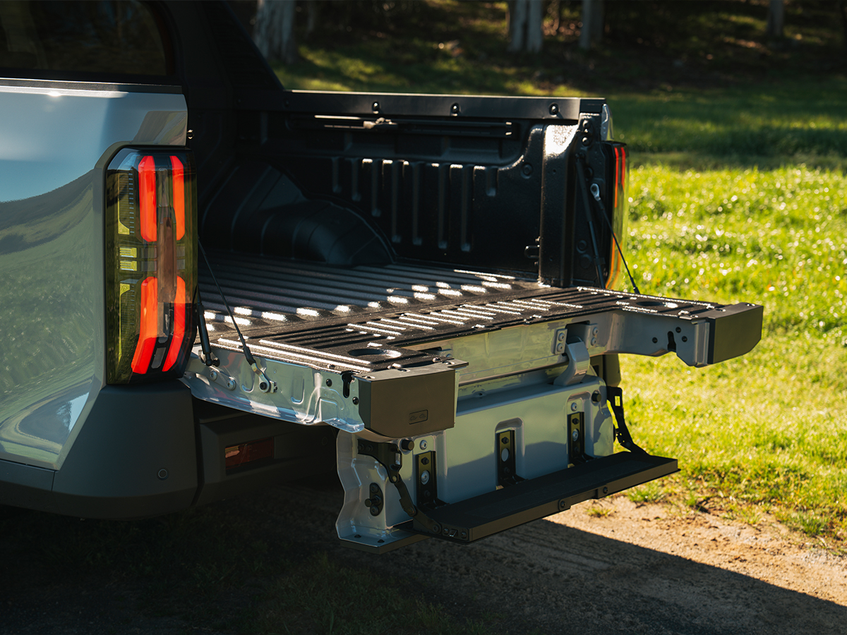 Mgu9 rear tailgate