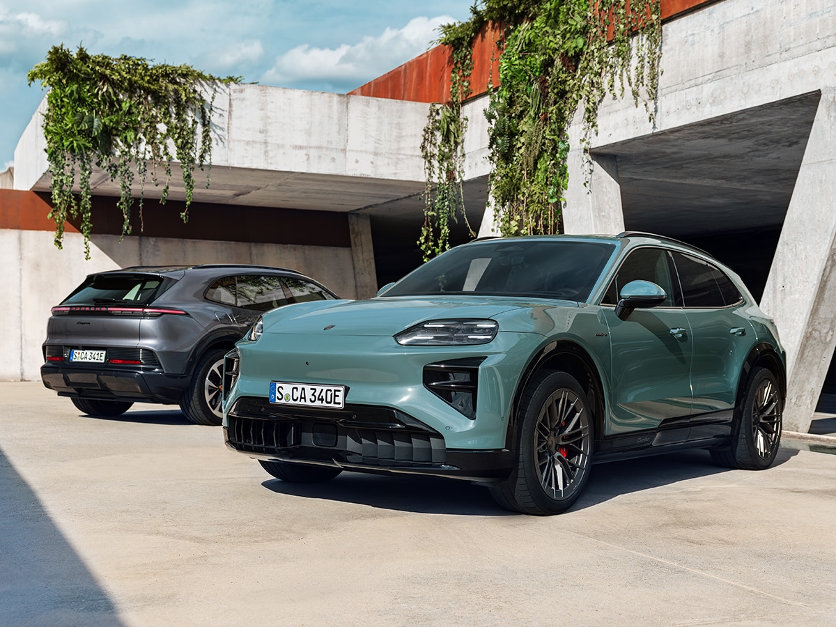 2026 porsche cayenne electric side by side