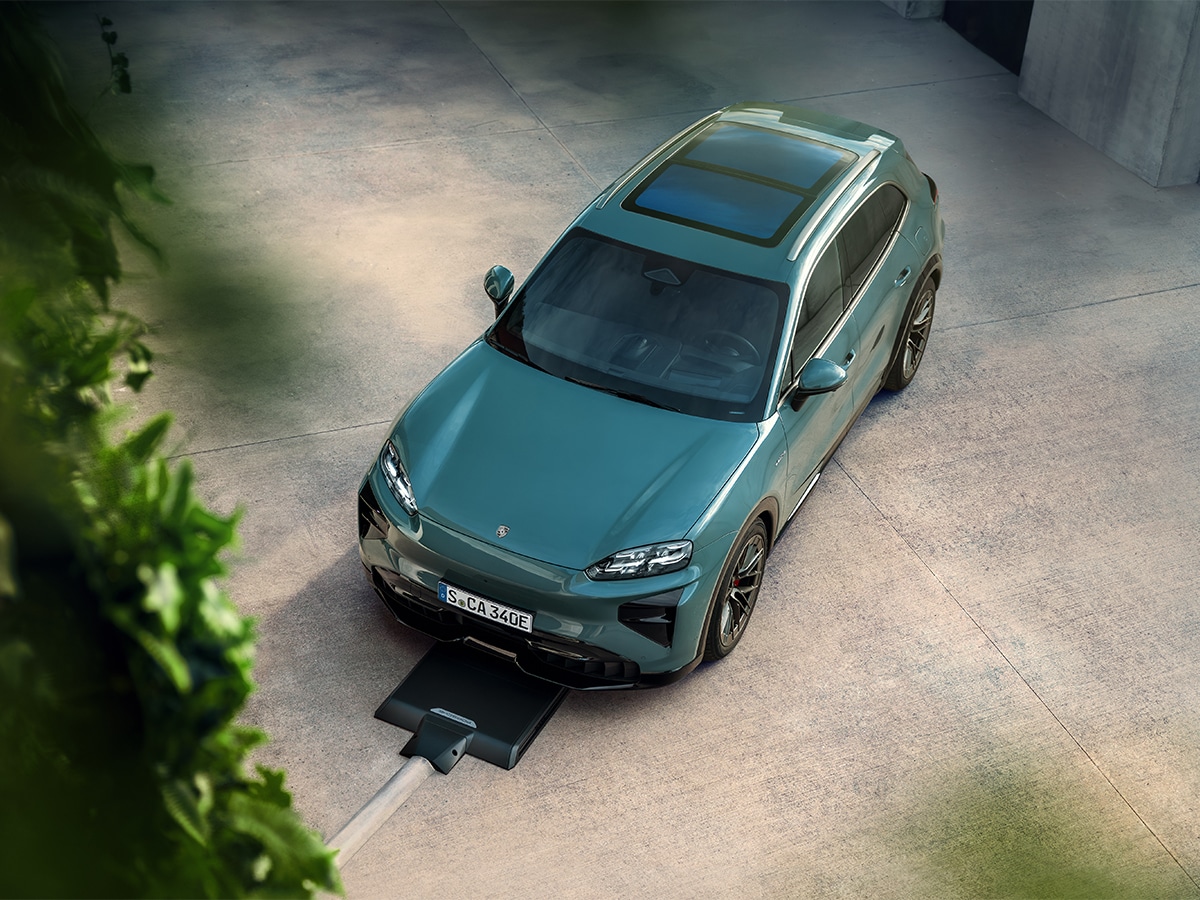 2026 porsche cayenne turbo electric charging