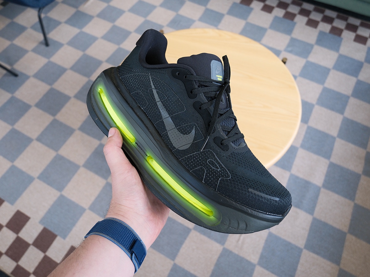 Nike vomero premium in hand 6