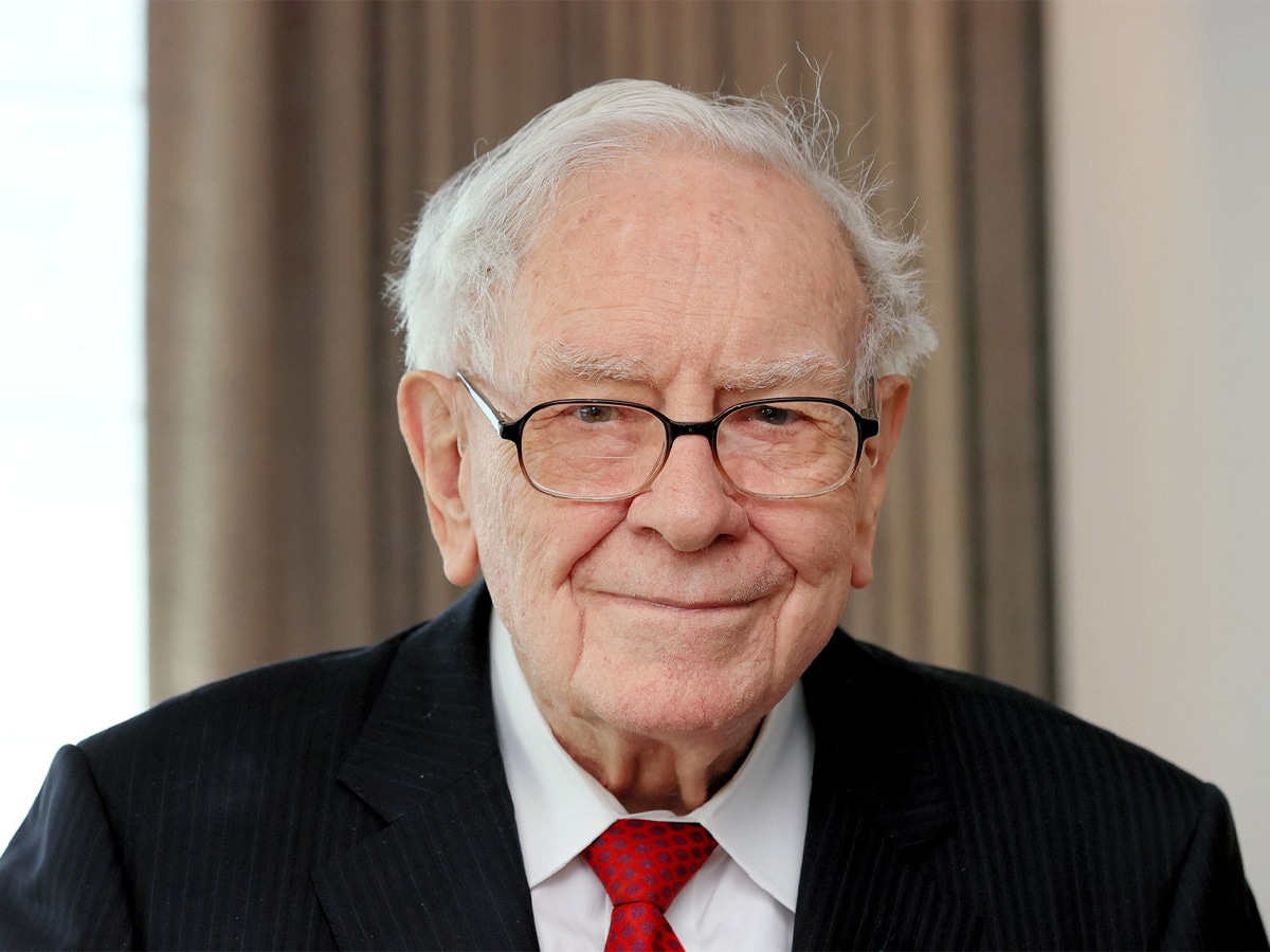Old warren buffett