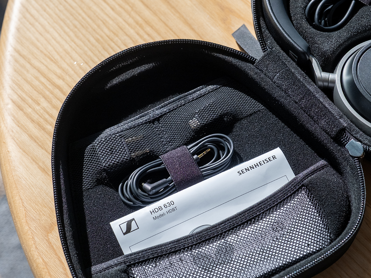 Sennheiser hdb 630 review box