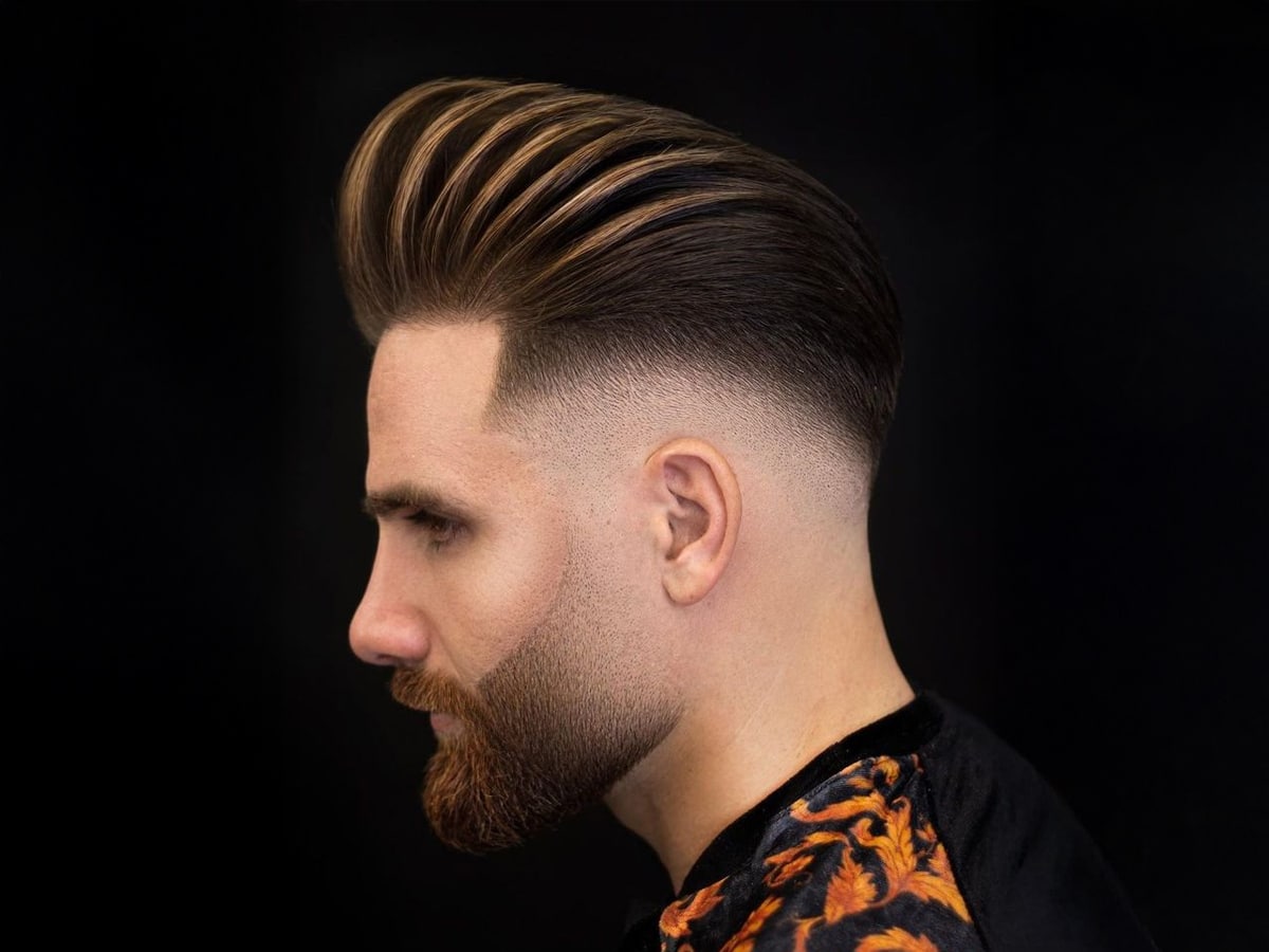 Skin fade pompadour