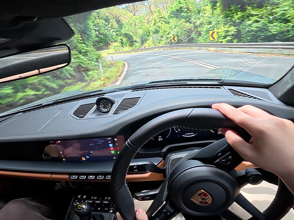 2025 porsche gt3 touring driving 2