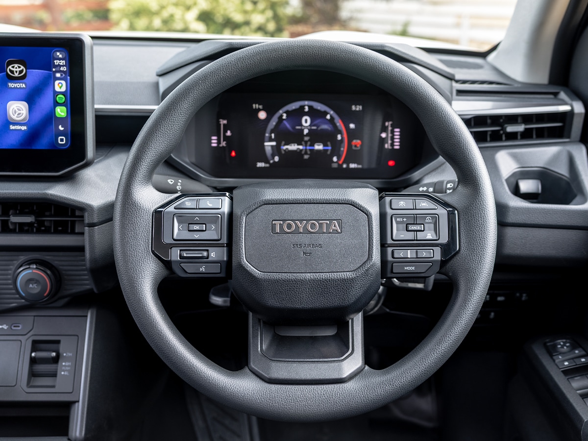 2026 toyota hilux workmate steering wheel