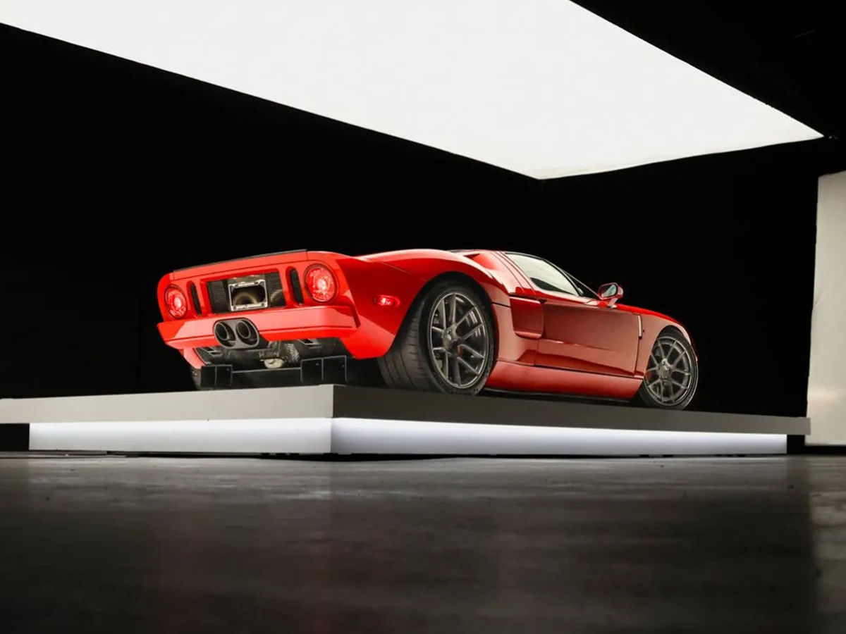 Ex–paul walker 2005 ford g rear three quarter