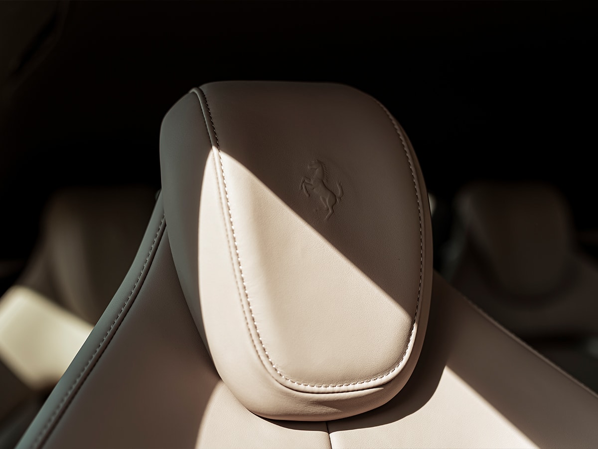 Ferrari purosangue interior 5