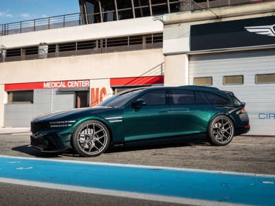 Gorgeous Genesis Wingback Concept Revealed in Detail