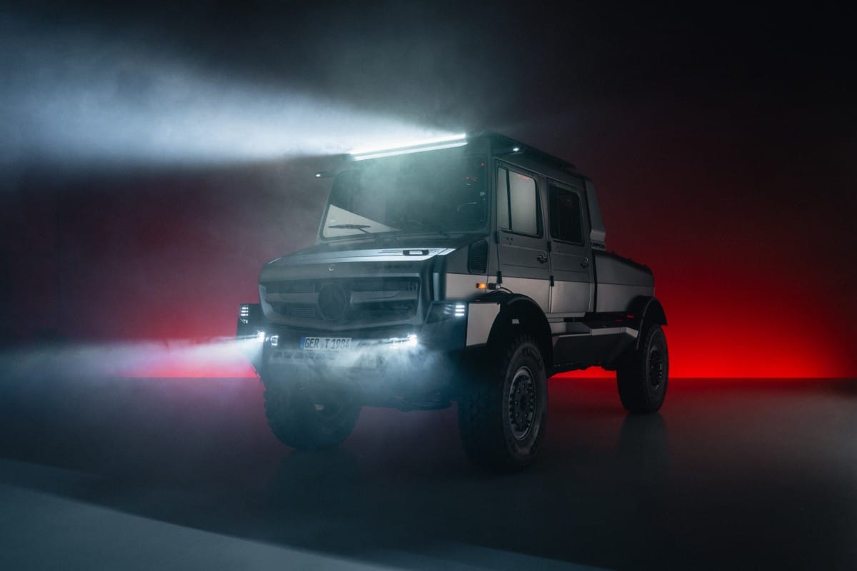 Mercedes benz special trucks präsentiert luxuriösesten unimog aller zeiten mercedes benz special trucks unveils the most luxurious unimog ever