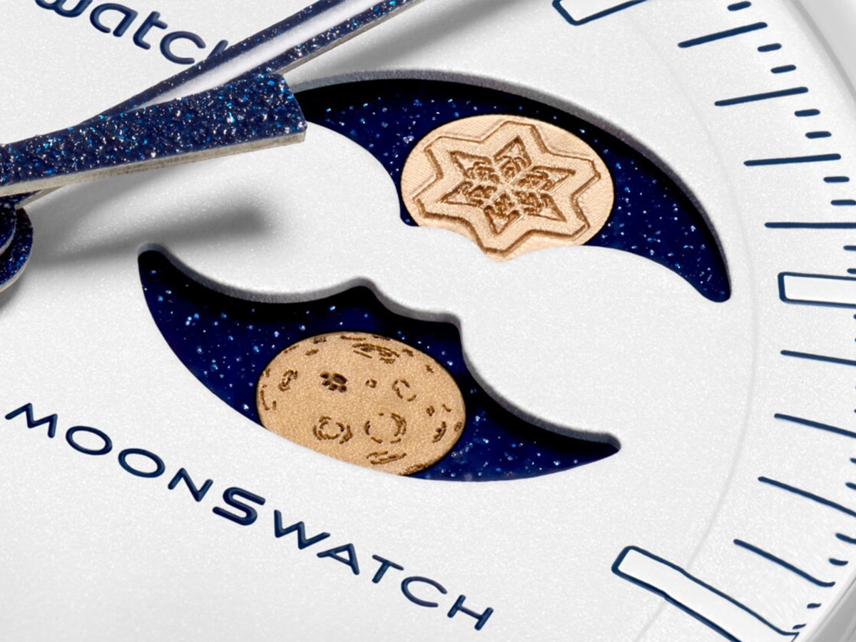 Omega x swatch mission to the earthphase 'cold moon' sub dial