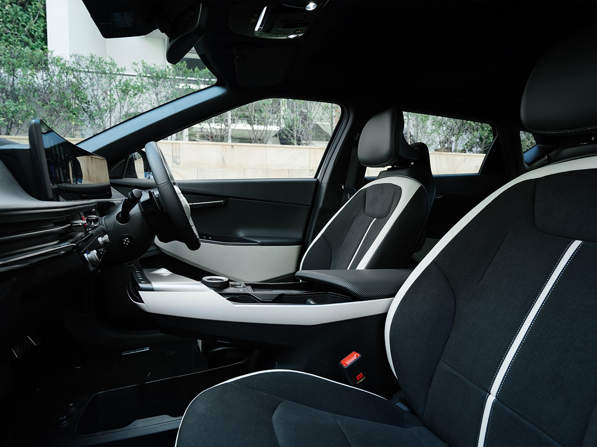 2026 kia ev6 dashboard interior front seats