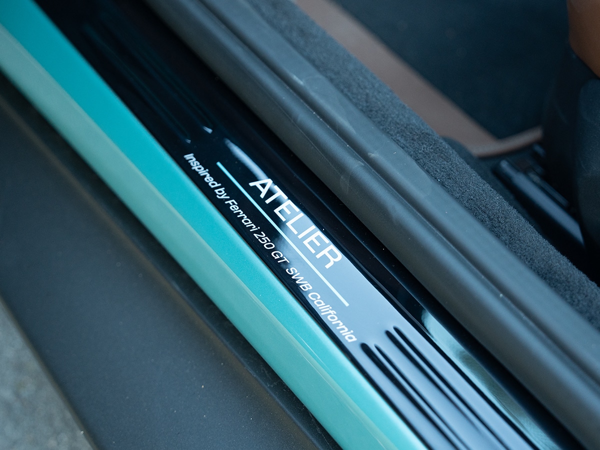 Ferrari roma spider door sill