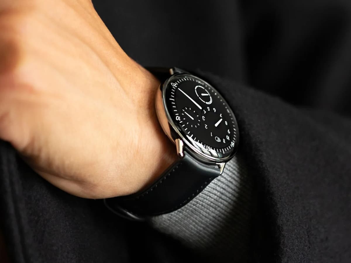 Ressence type 1° black
