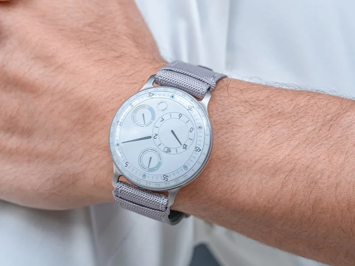 Ressence type 3 white