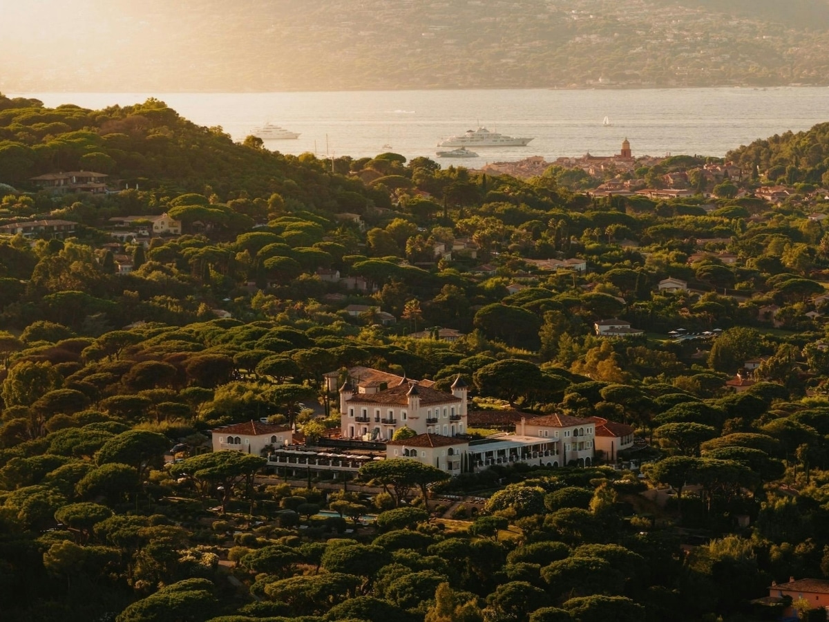 The white lotus season 4 château de la messardière 1
