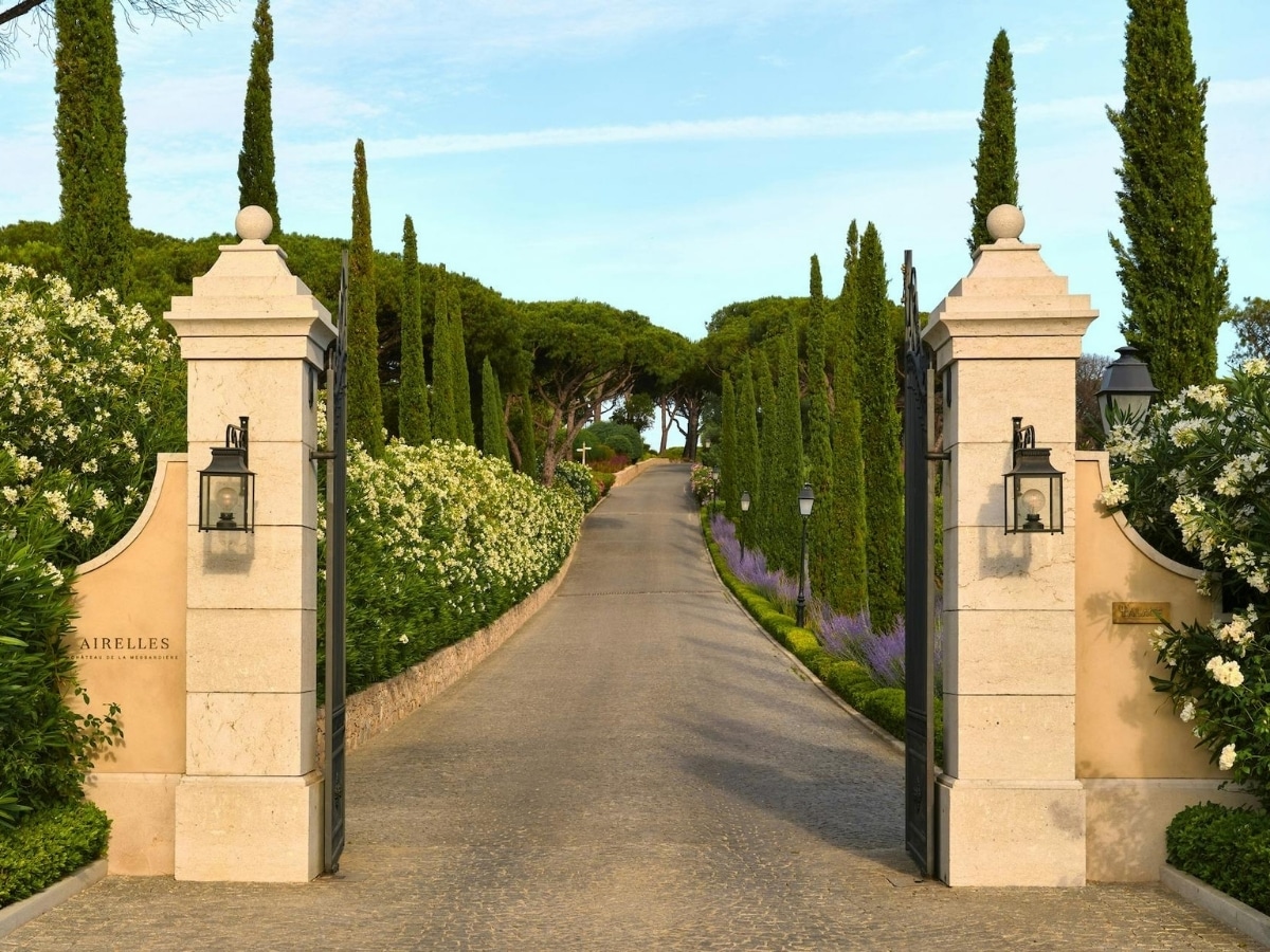 The white lotus season 4 château de la messardière 7