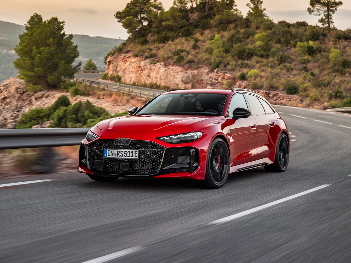 How the 2026 Audi RS 5 Beats Physics With Smart Tech