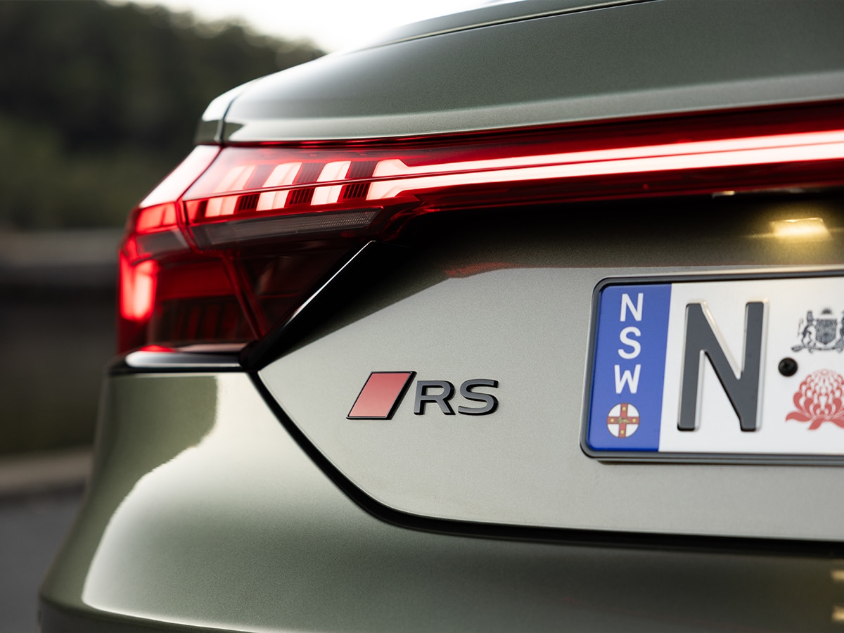 Audi rs e tron gt performance boot badge