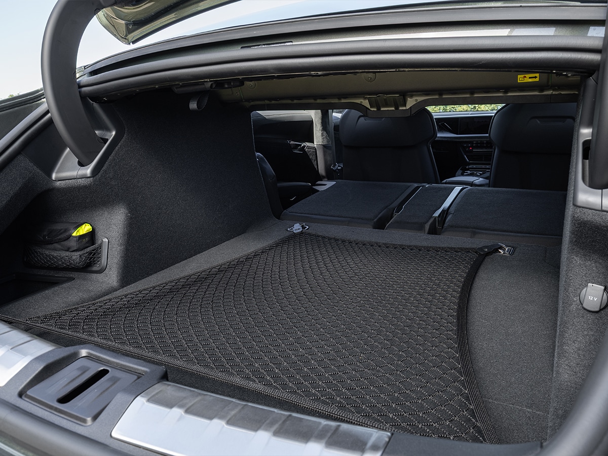 Audi rs e tron gt performance boot