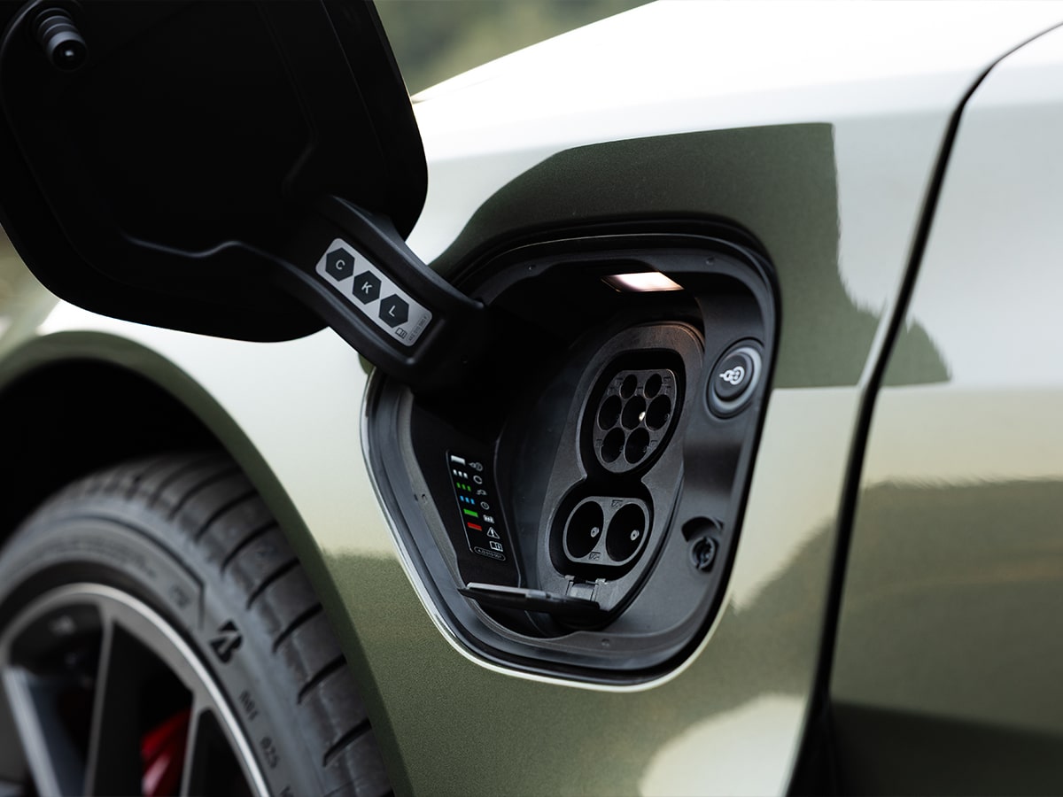 Audi rs e tron gt performance charge ports