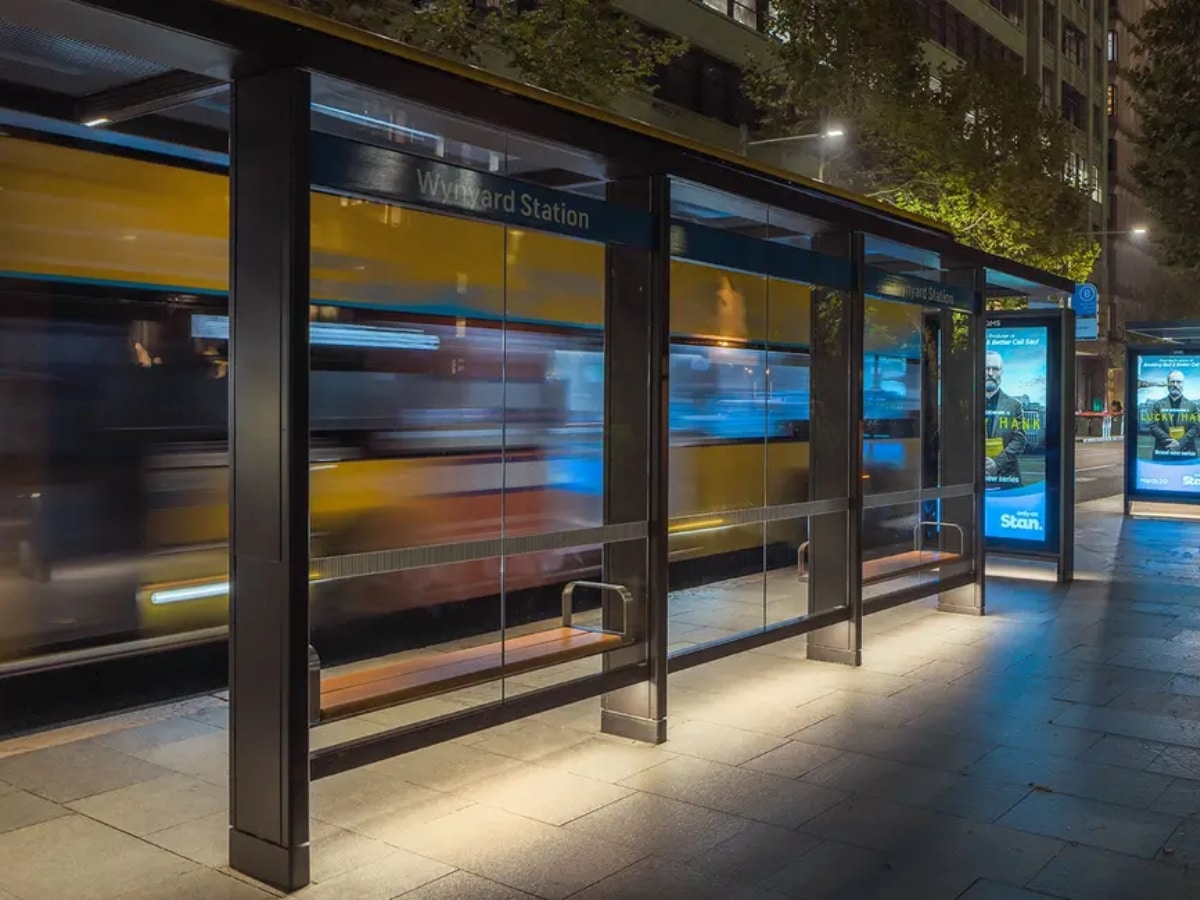 Coolon - wynard station at night