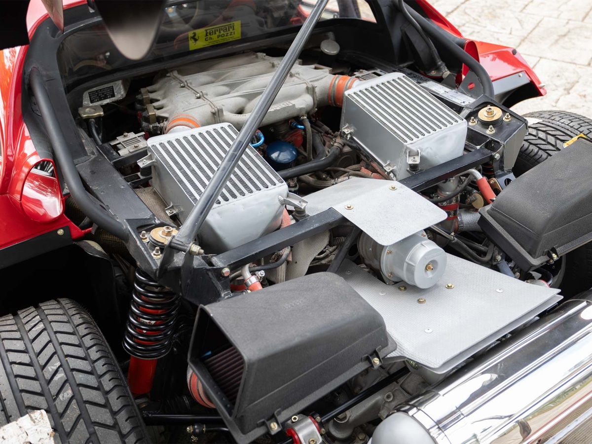 Ferrari f40 engine