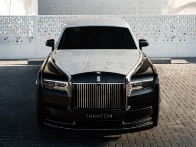 Check Out Rolls-Royce's First Ever Laser-Engraved Phantom Bonnet