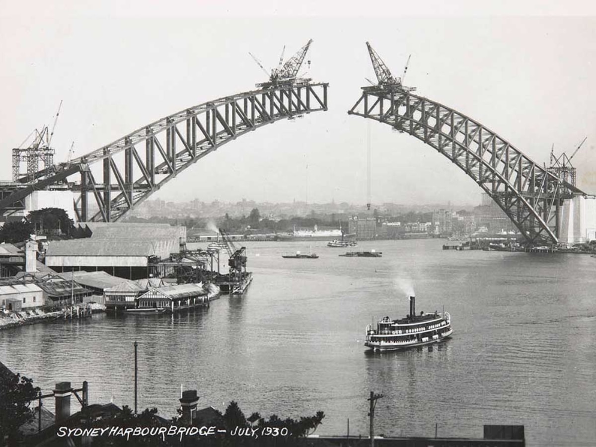 Sydney harbour bridge archive imge