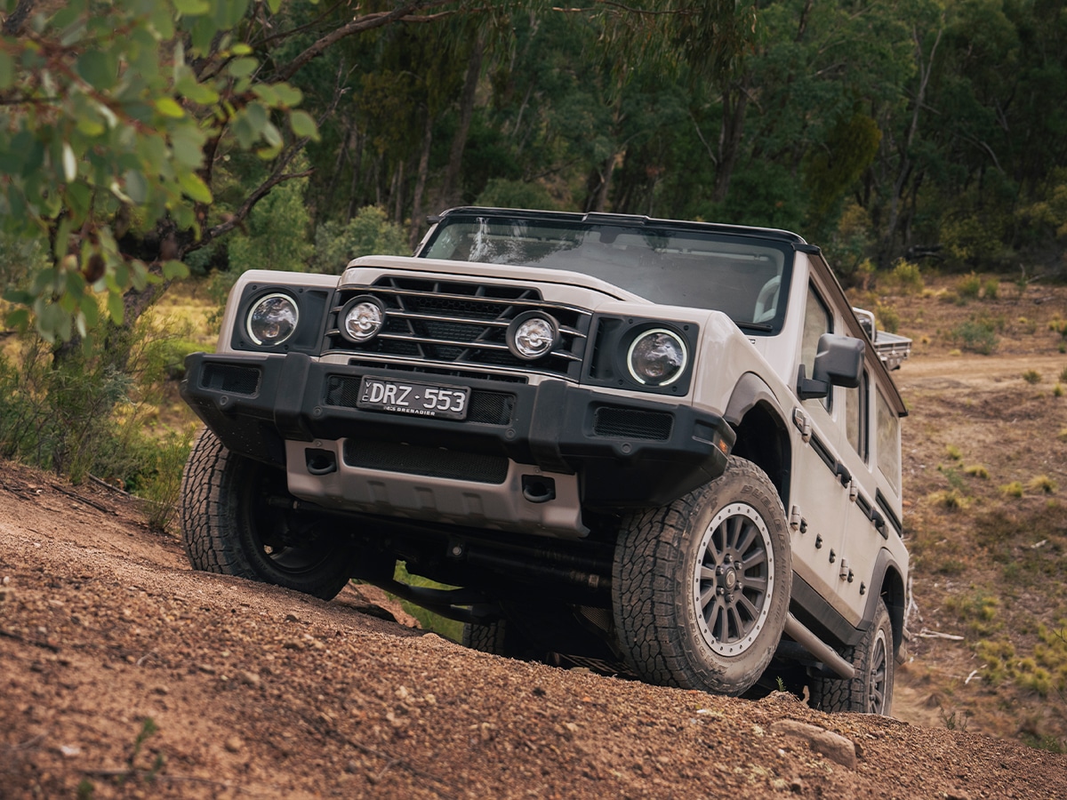 026 ineos grenadier front end off road 2