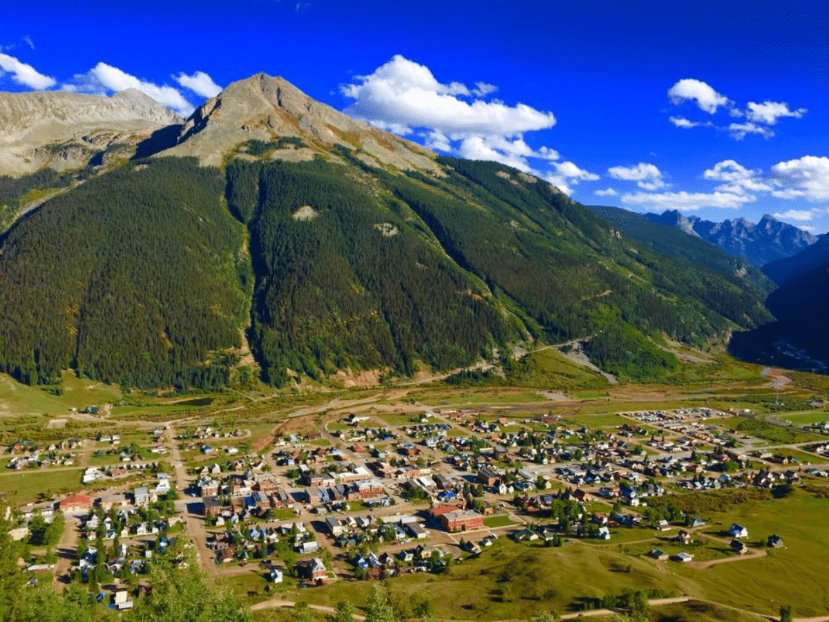 Peaks & Peculiarities: Colorado’s High-Country Adventure Loop 