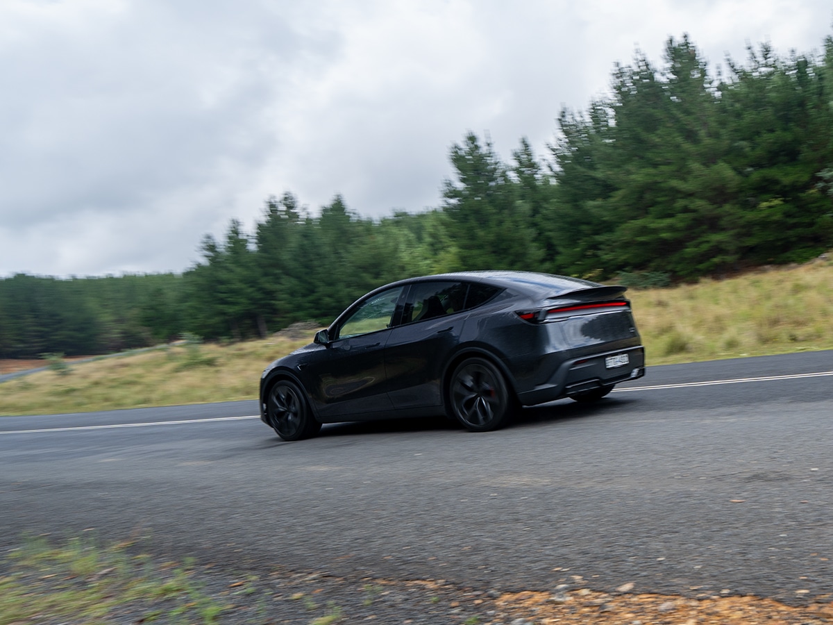 2026 tesla model y performance on road driving 5