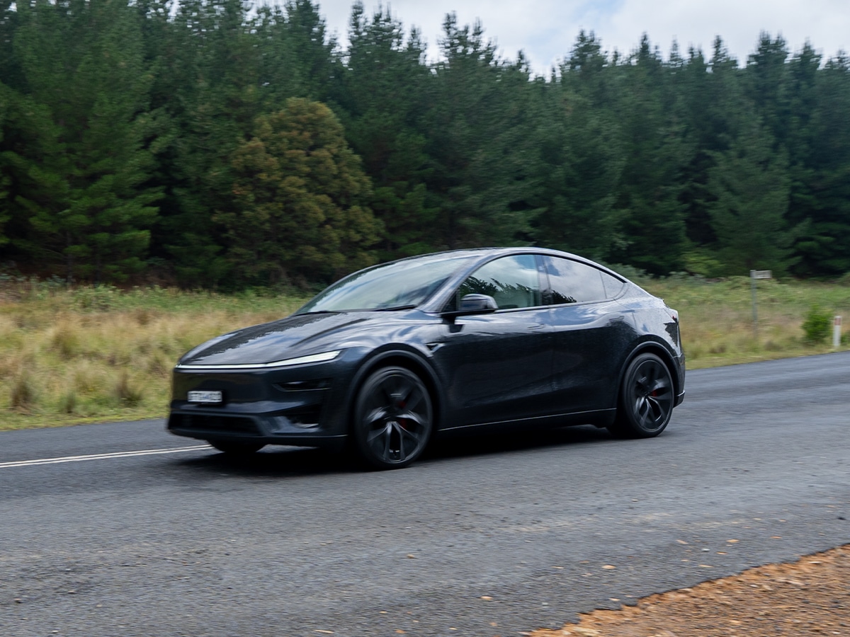 2026 tesla model y performance on road driving 6