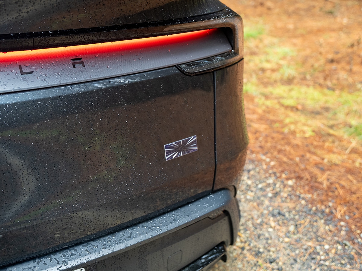 2026 tesla model y performance rear badge
