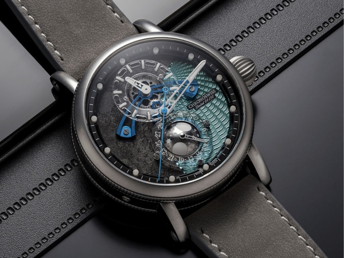 Chronoswiss space timer concept