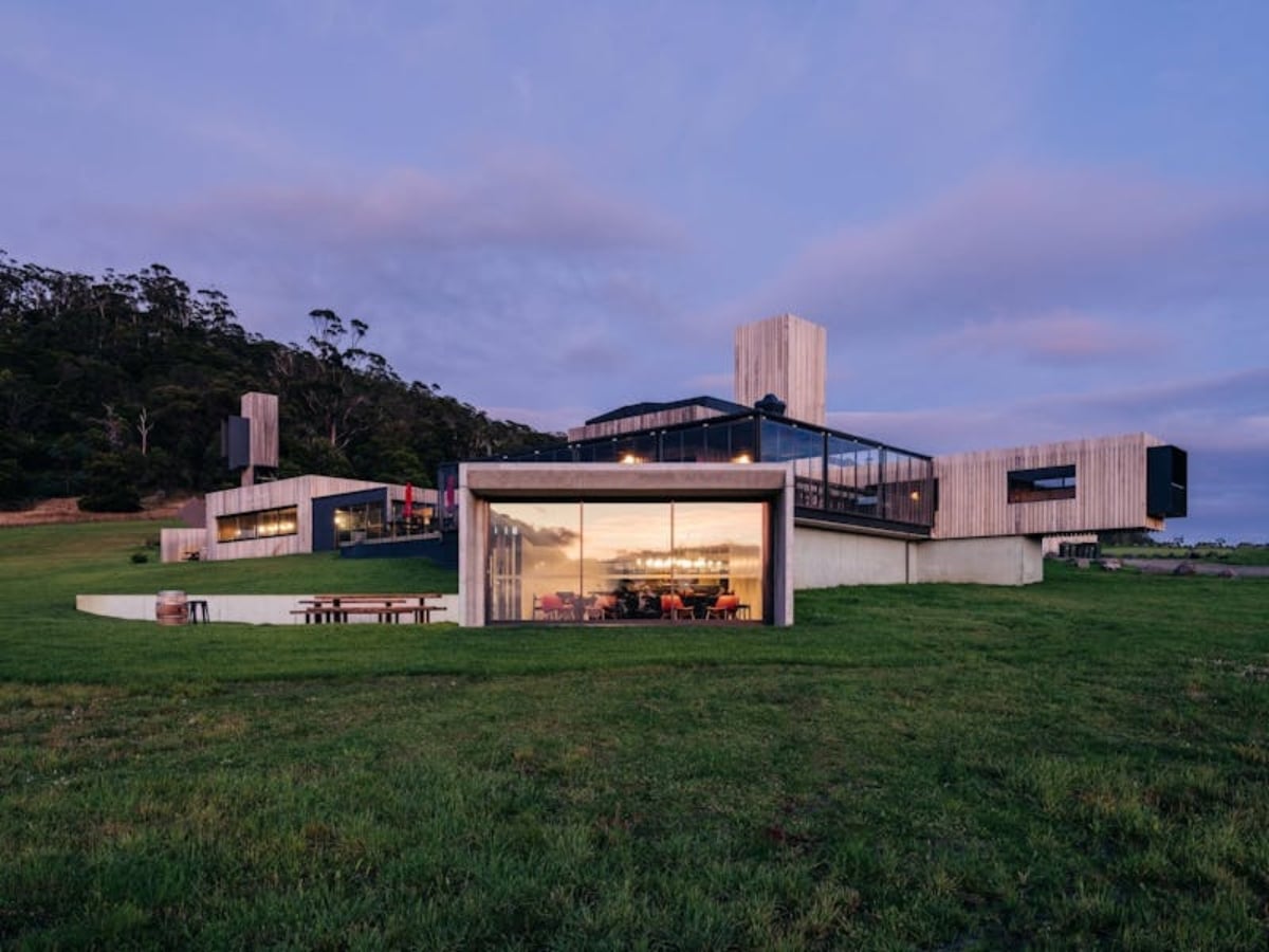 Easter at devil's corner