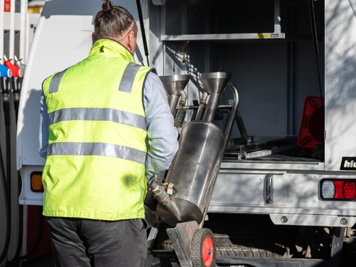 Fuel accuracy testing equipment