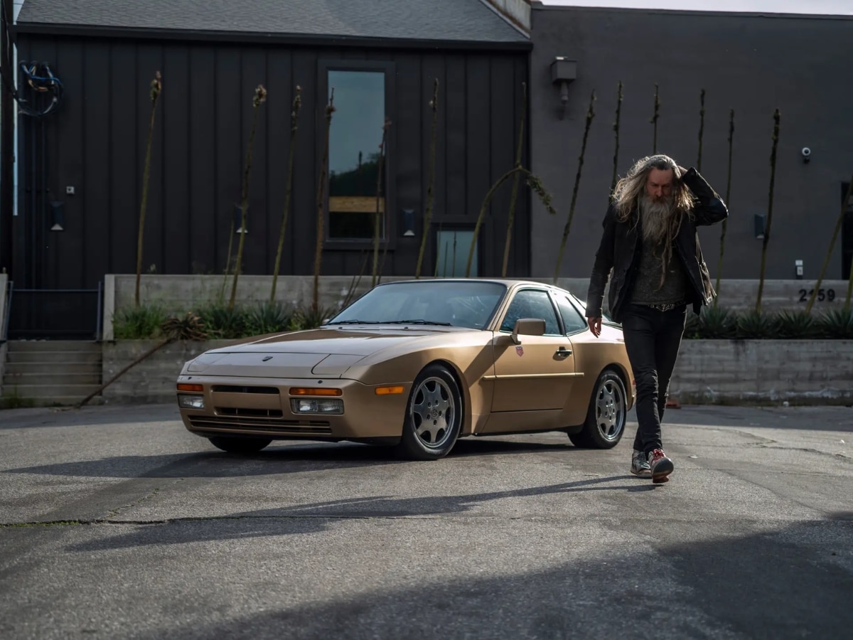 Magnus walker outlaw collection sotheby's auction - 1988 porsche 944 turbo