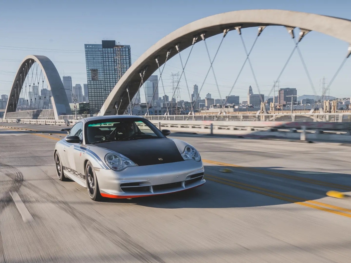 Magnus walker outlaw collection sotheby's auction - 2004 porsche 911 gt3 996 2