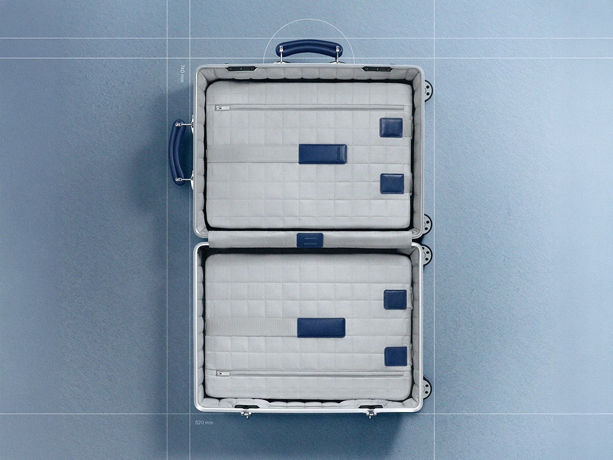 Rimowa grid collection open