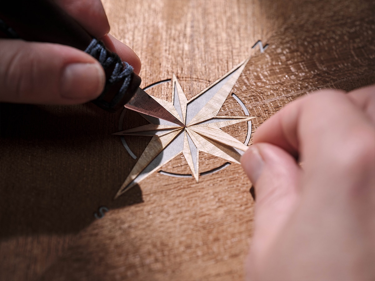 Rolls royce cullinan yachting hand etch 2