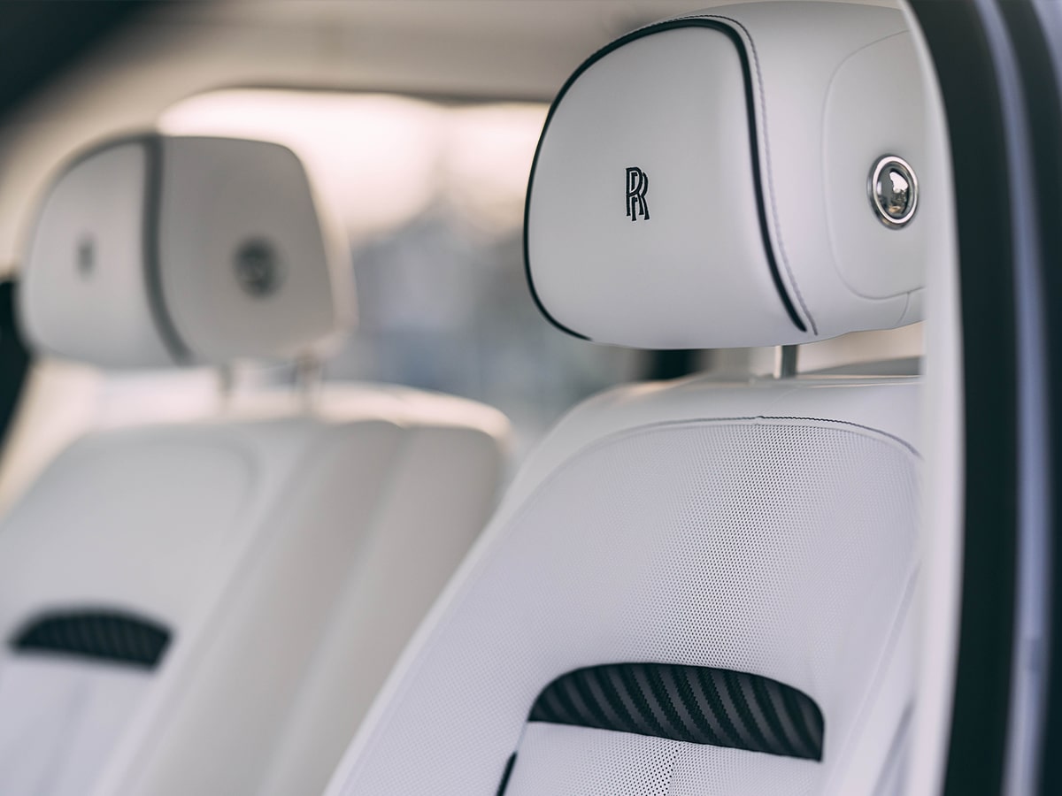 Rolls royce cullinan yachting headrest