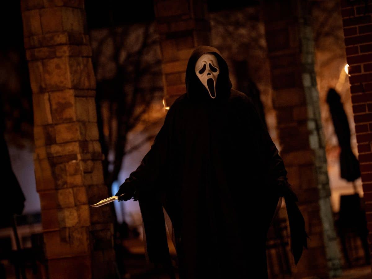 Scream 7 Review: The 90s Are Back in a Blood-Soaked Nostalgia-Driven Return