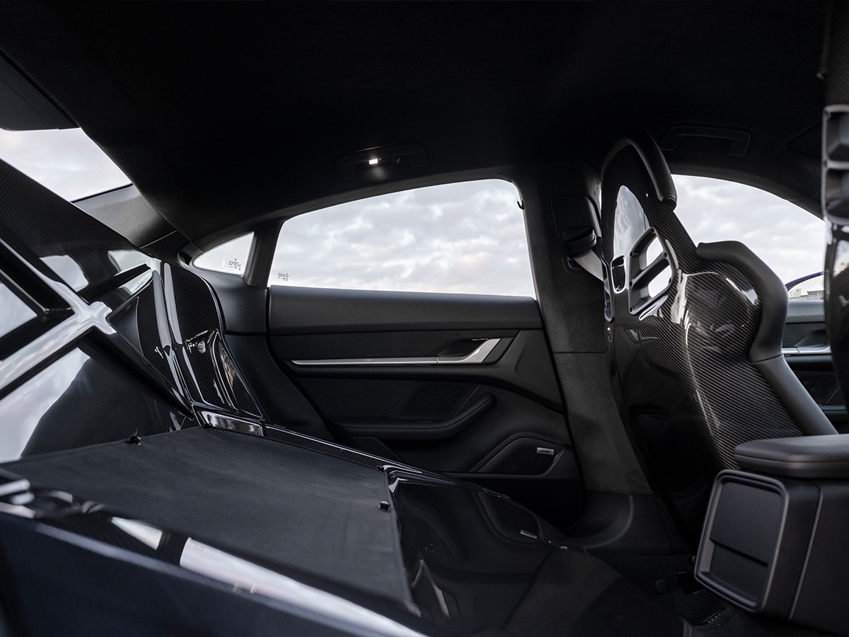 Taycan turbo gt with weissach package rear seats