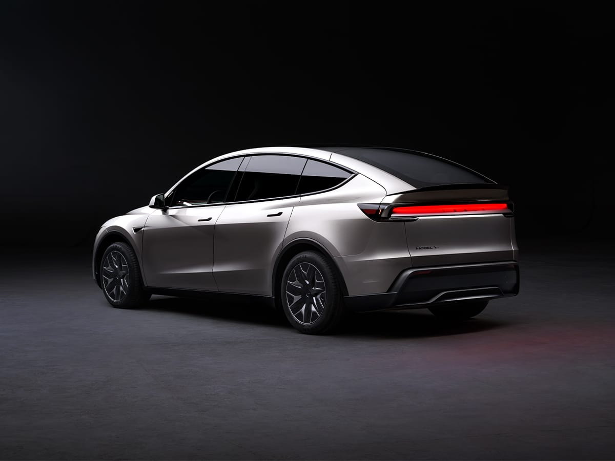 Tesla Super-Sizes the Model Y L for Australia, Budget Buyers Left Behind (For Now)