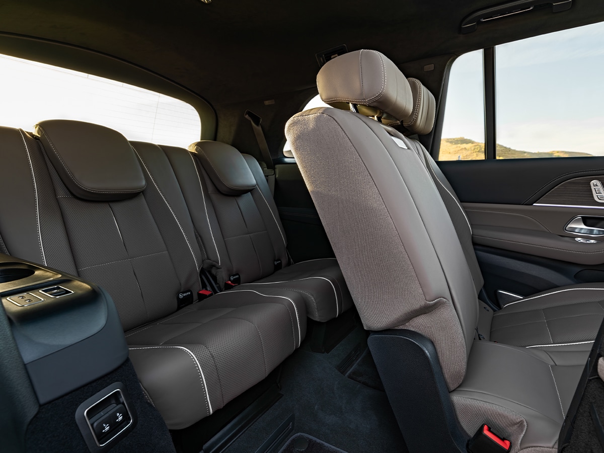 2026 mercedes benz gls third row