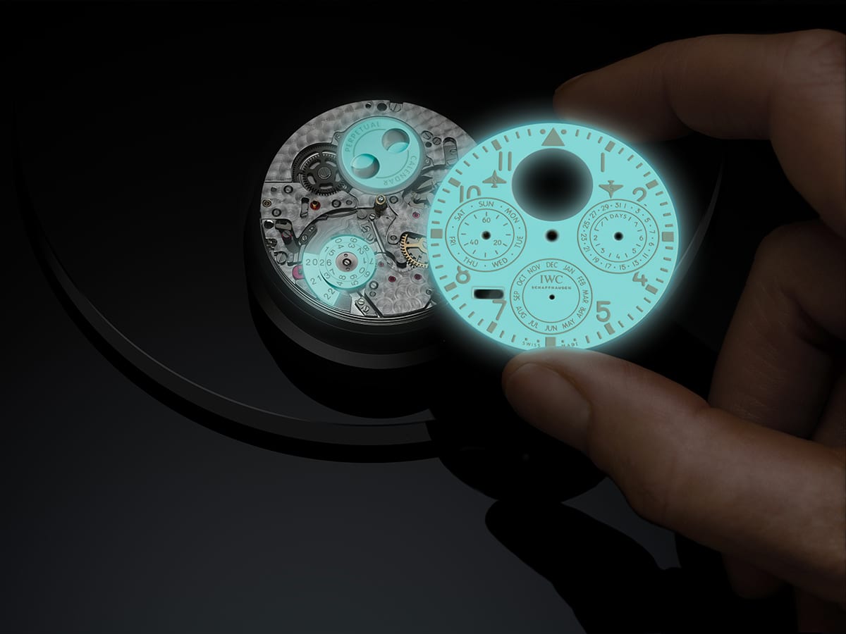 Big pilot’s watch perpetual calendar ceralume dial