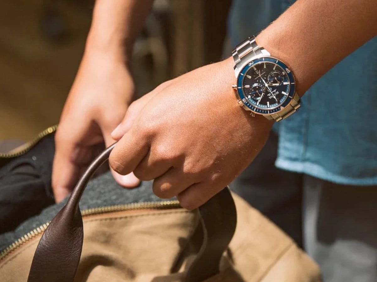 Bulova marine star 98b301