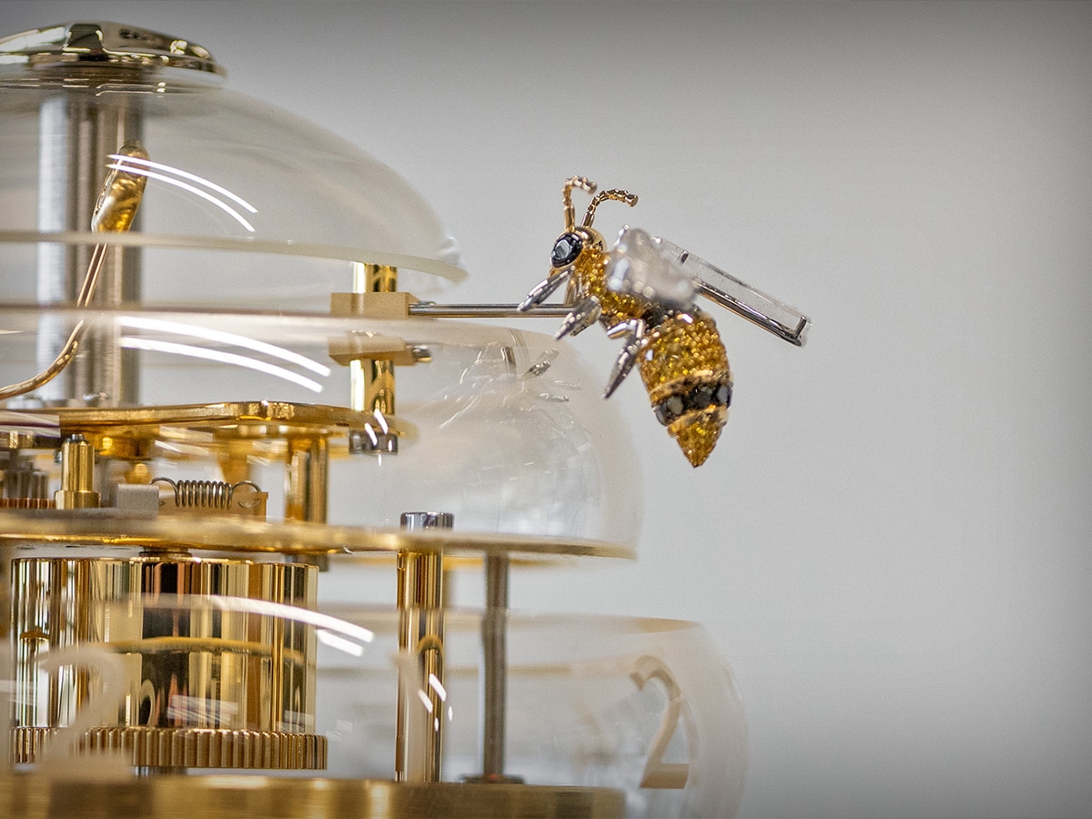 Chopard's beehive table clock bee on clock